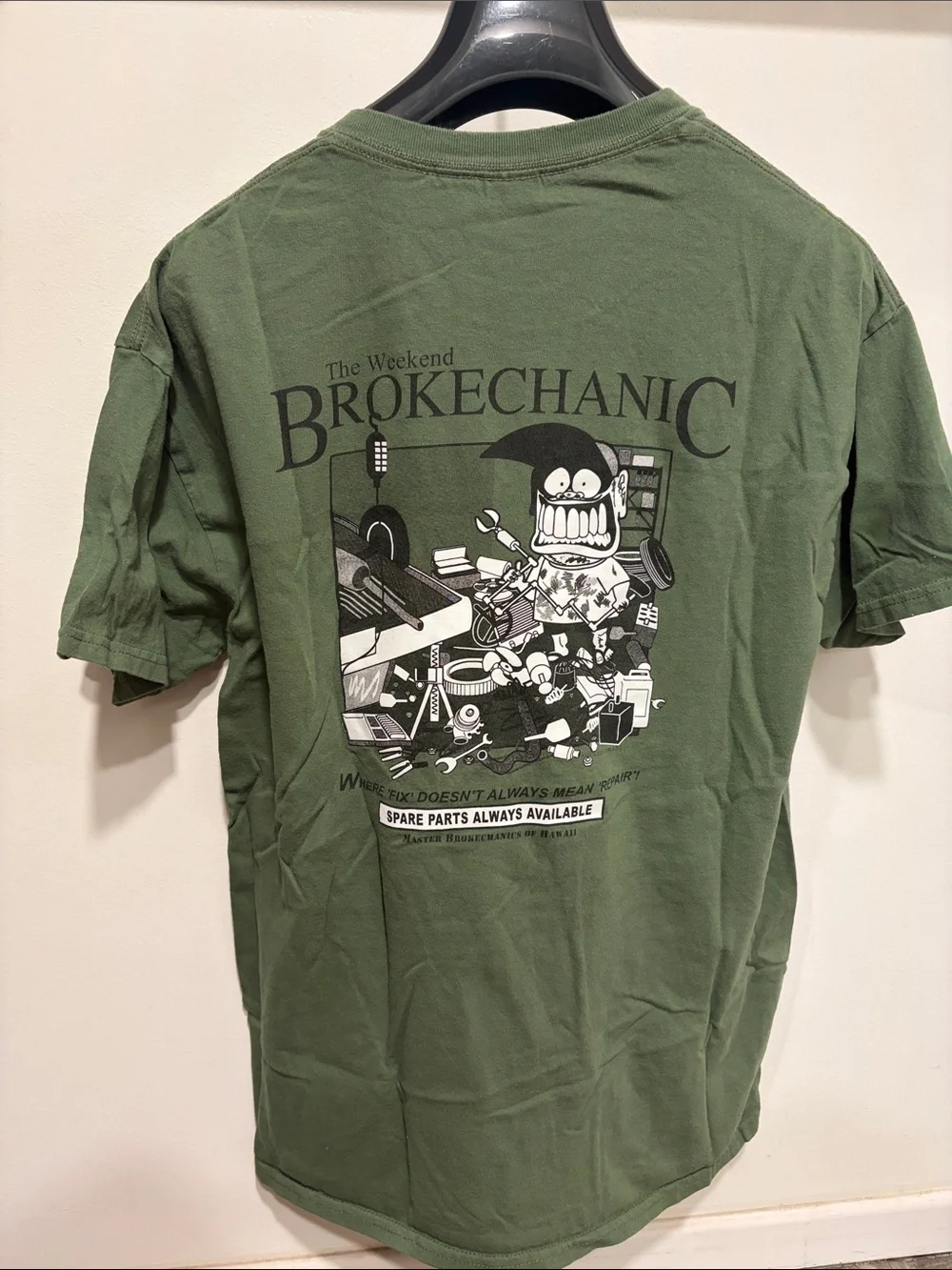 Brokechanic Graphic Short Sleeve Tee in Olive Green